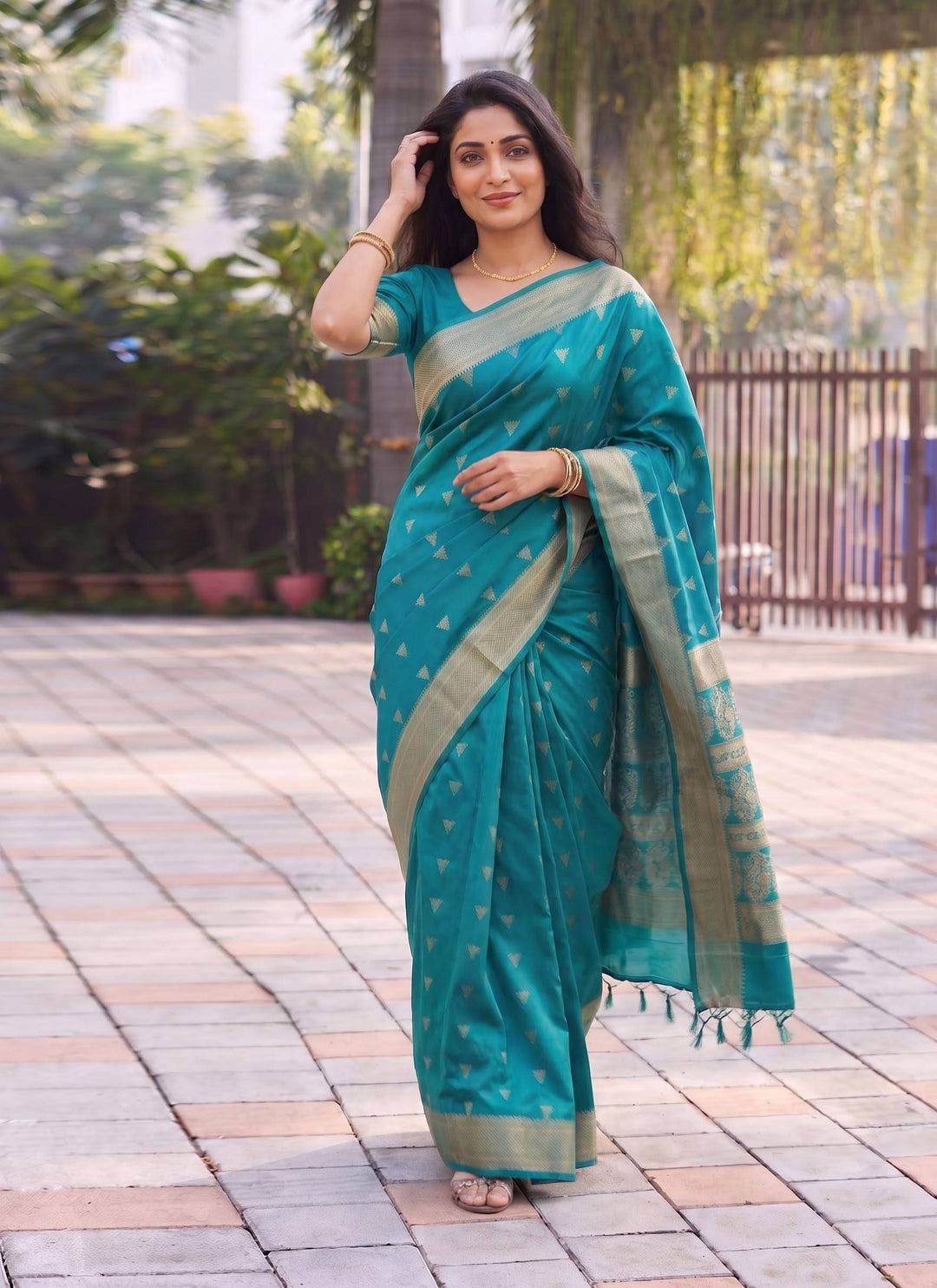 DE Collection Saree