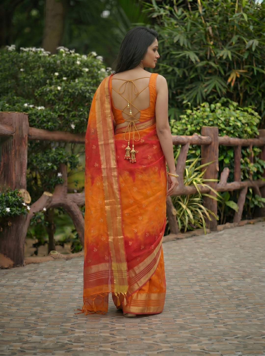 LIGHT PINK GEORGETTE LEHERIYA PRINT SAREE WITH GOLDEN BUTTI WORK & ZARI BORDER | SOFT ART SILK FESTIVE WEAR SAREE WITH UNSTITCHED BLOUSE PIECE