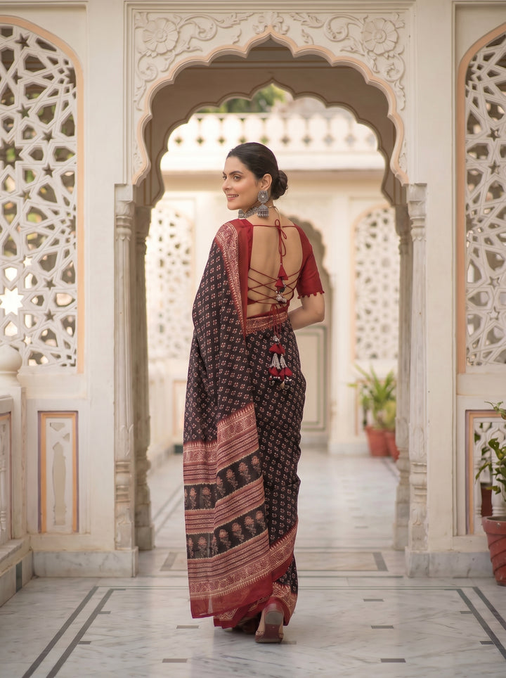 PREMIUM SOFT ART SILK SAREE WITH TRADITIONAL ALL-OVER BOOTI PRINT & CONTRAST WOVEN BORDER - BLACK & RED