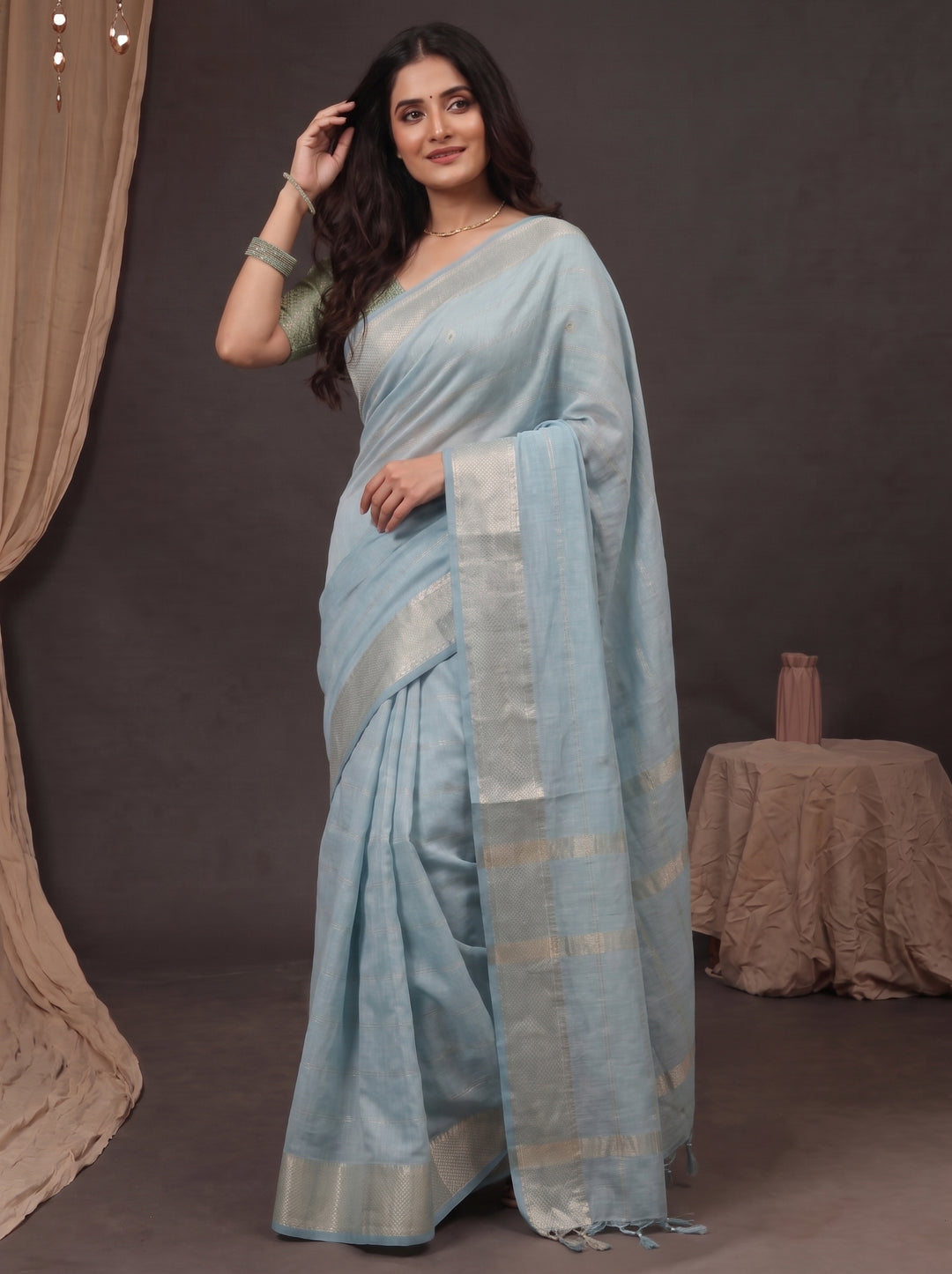 Checks Khatli Saree