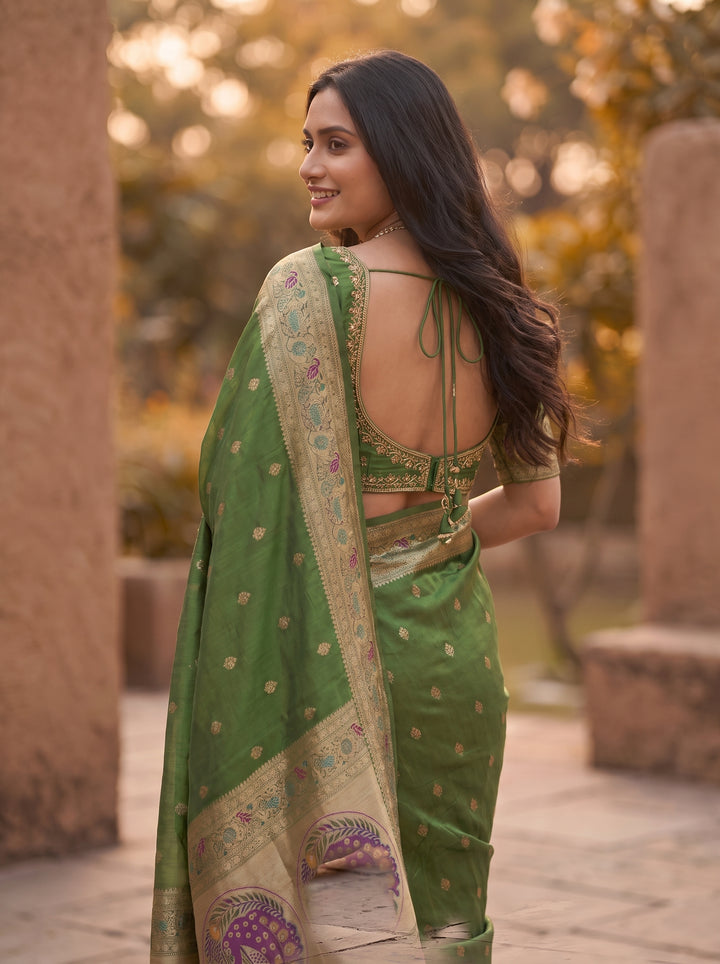Rajhani Silk Sparking Flower Saree