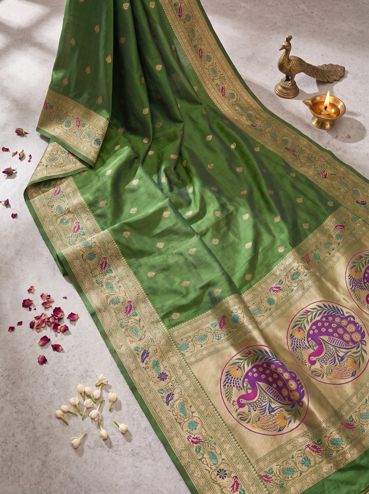 Rajhani Silk Sparking Flower Saree