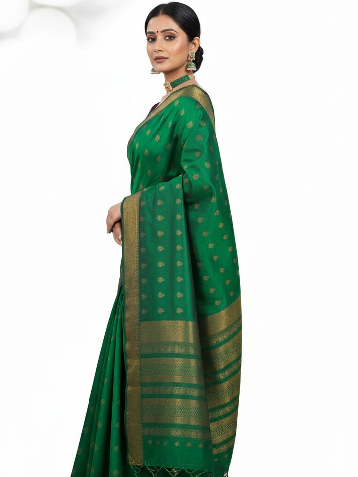 Acrylic Satil All Over Moving Colour Saree